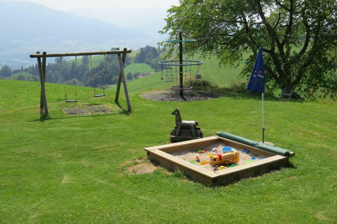 Hotel Restaurant Sternen Guggisberg Buitenkant foto